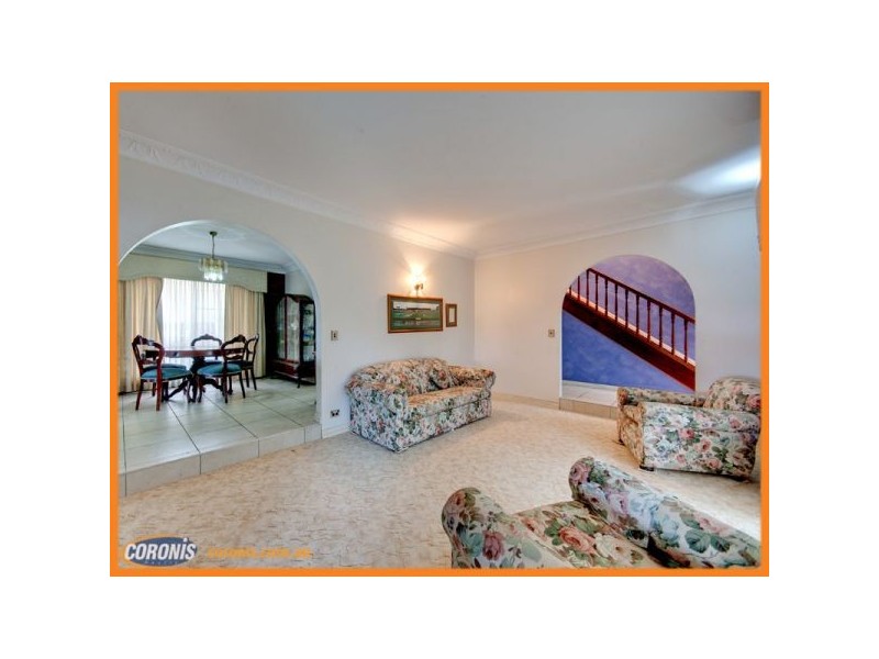 11 Barvas Street, Ferny Grove QLD 4055