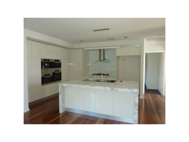 2 Dannenberg Street, Carseldine QLD 4034