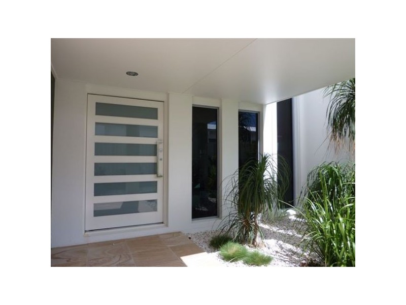 2 Dannenberg Street, Carseldine QLD 4034