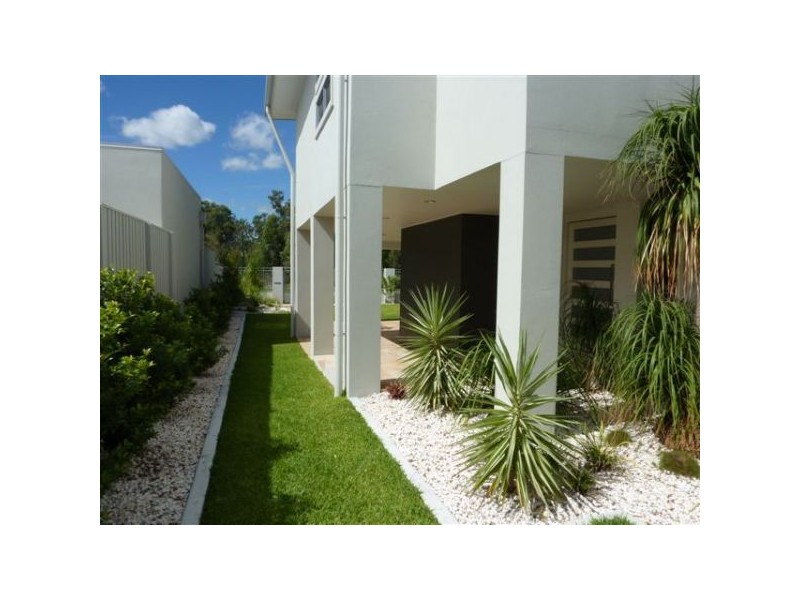 2 Dannenberg Street, Carseldine QLD 4034