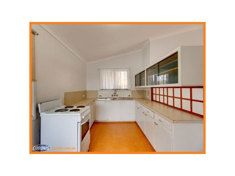 4 Dumaurier Street, Chermside West QLD 4032