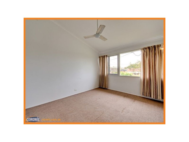 4 Dumaurier Street, Chermside West QLD 4032