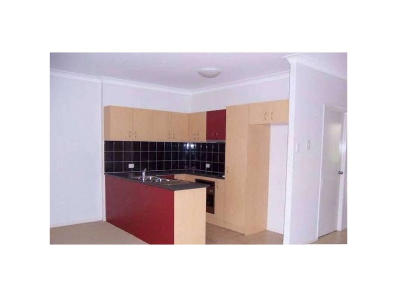 4/13 Richmond Road, Morningside QLD 4170