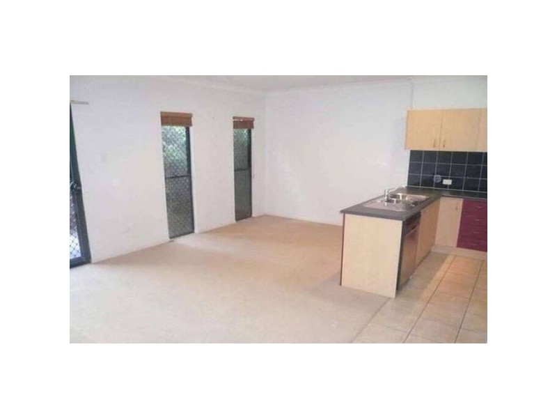 4/13 Richmond Road, Morningside QLD 4170