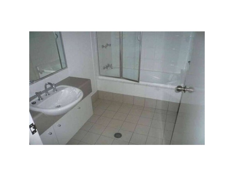 4/13 Richmond Road, Morningside QLD 4170