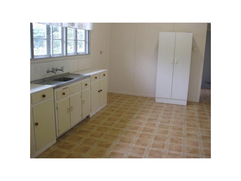 11 Boles Street, Stafford QLD 4053