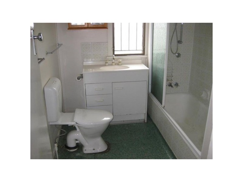 11 Boles Street, Stafford QLD 4053