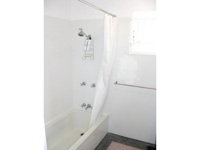 33 Sarina Street, Stafford Heights QLD 4053