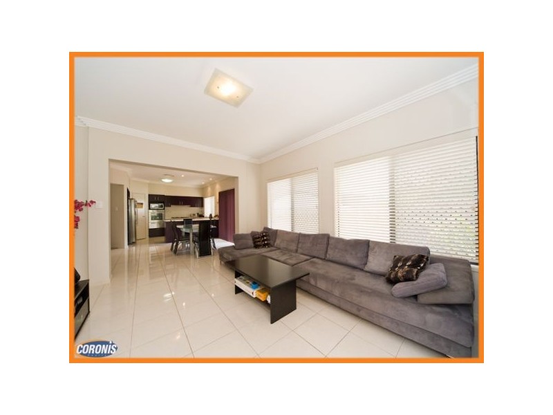 44 Tranters Avenue, Seven Hills QLD 4170