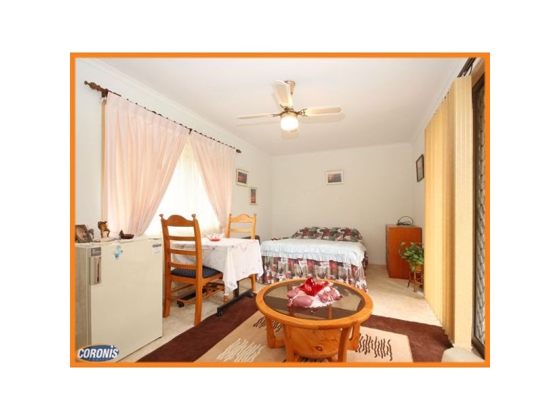 29 Hall Avenue, Bribie Island QLD 4507