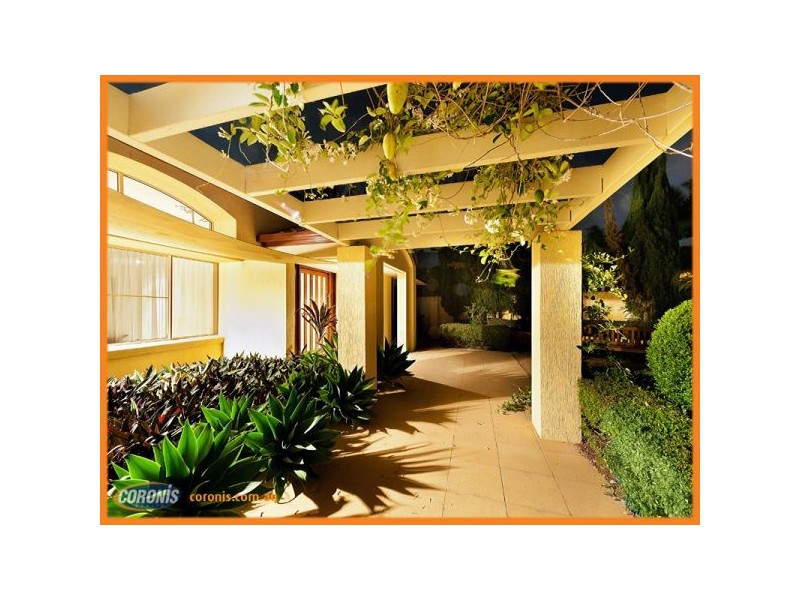 32 Torrens Place, Parkinson QLD 4115