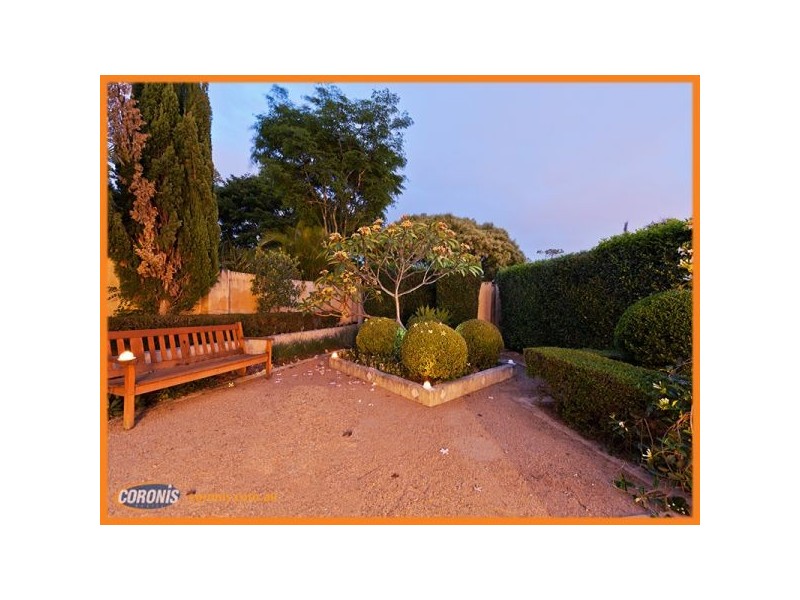 32 Torrens Place, Parkinson QLD 4115