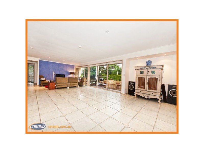 32 Torrens Place, Parkinson QLD 4115