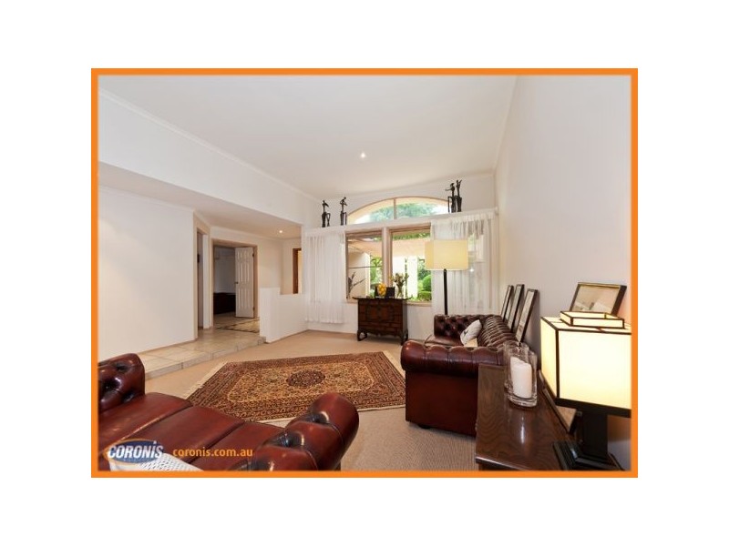 32 Torrens Place, Parkinson QLD 4115