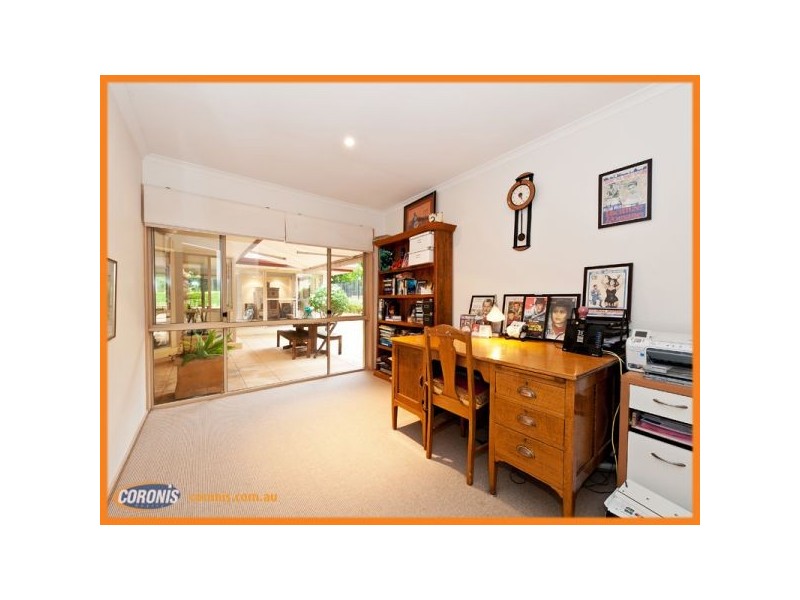 32 Torrens Place, Parkinson QLD 4115