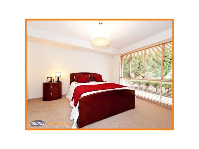 32 Torrens Place, Parkinson QLD 4115