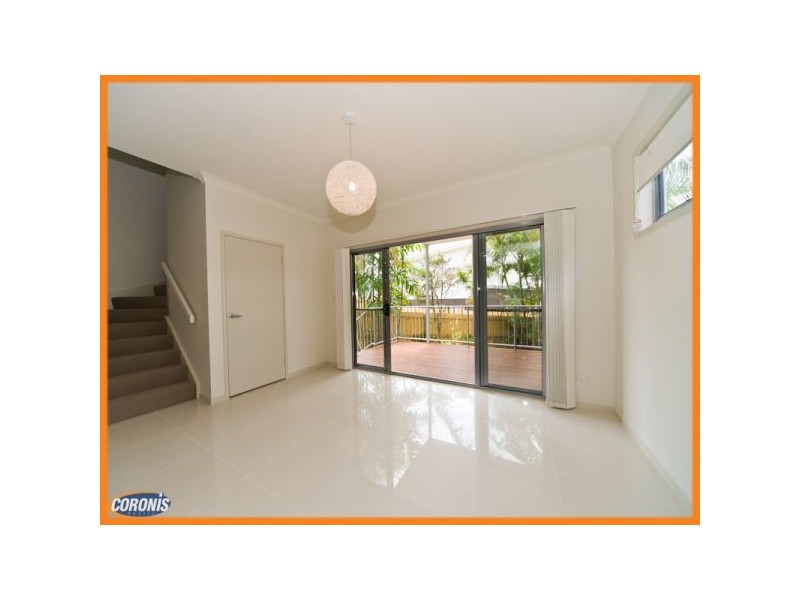 4/96 Broadway Street, Carina QLD 4152