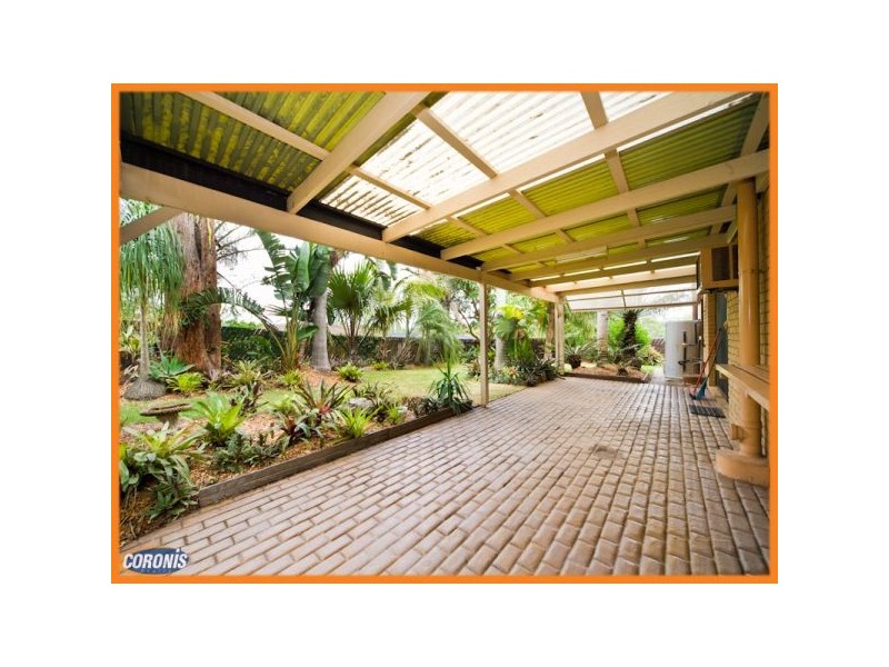 373 Winstanley Street, Carindale QLD 4152