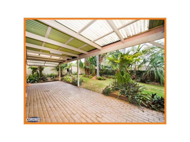 373 Winstanley Street, Carindale QLD 4152