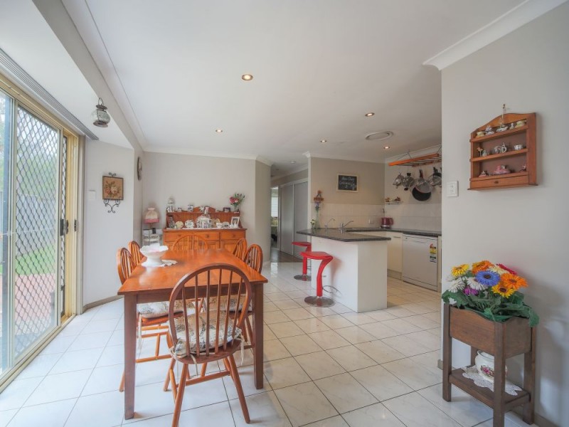 9 Trade Winds Drive, Helensvale QLD 4212