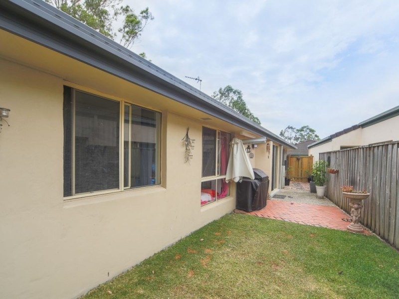 9 Trade Winds Drive, Helensvale QLD 4212