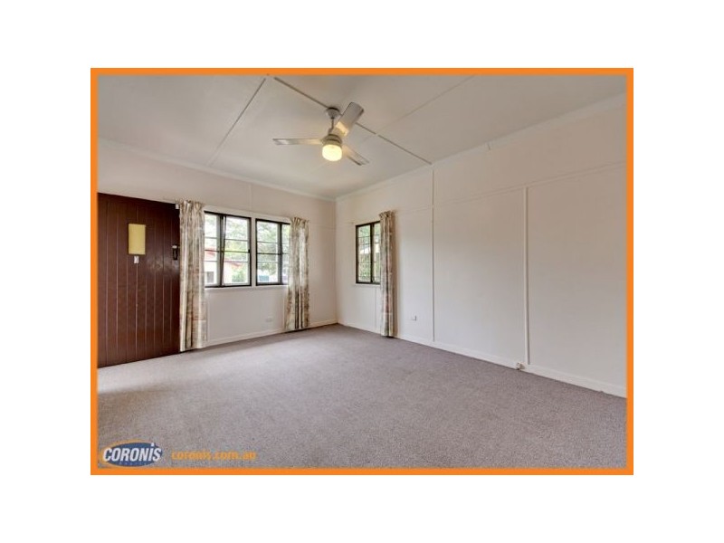 11 Boles Street, Stafford QLD 4053