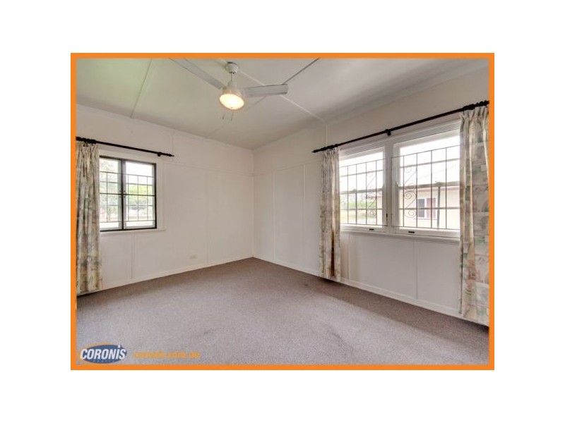 11 Boles Street, Stafford QLD 4053