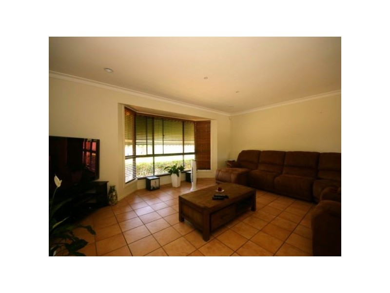 58 Dunlin Drive, Burleigh Waters QLD 4220