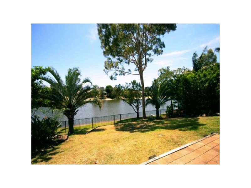 58 Dunlin Drive, Burleigh Waters QLD 4220