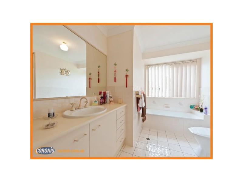 1 Heidi Court, Ormeau QLD 4208