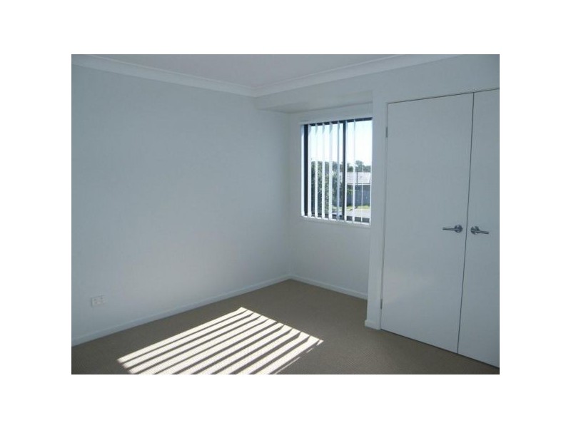 z2/4  Sugarglider Court, Morayfield QLD 4506