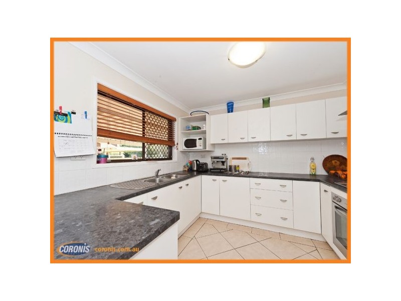 53 Lobelia Ave, Daisy Hill QLD 4127