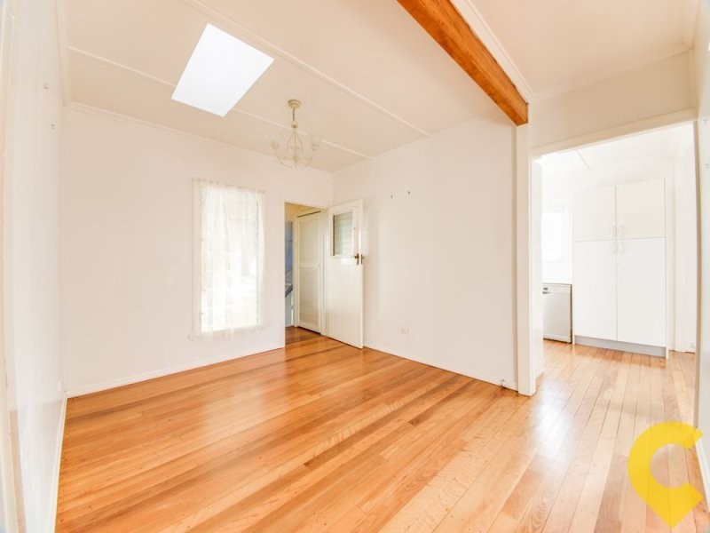 21 Astley Street, Wynnum West QLD 4178