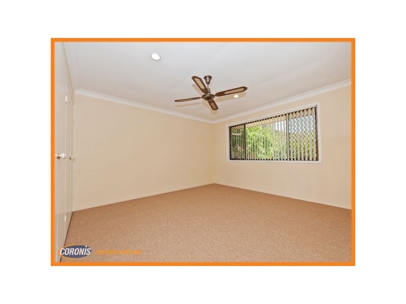 11 Jamberoo Street, Springwood QLD 4127