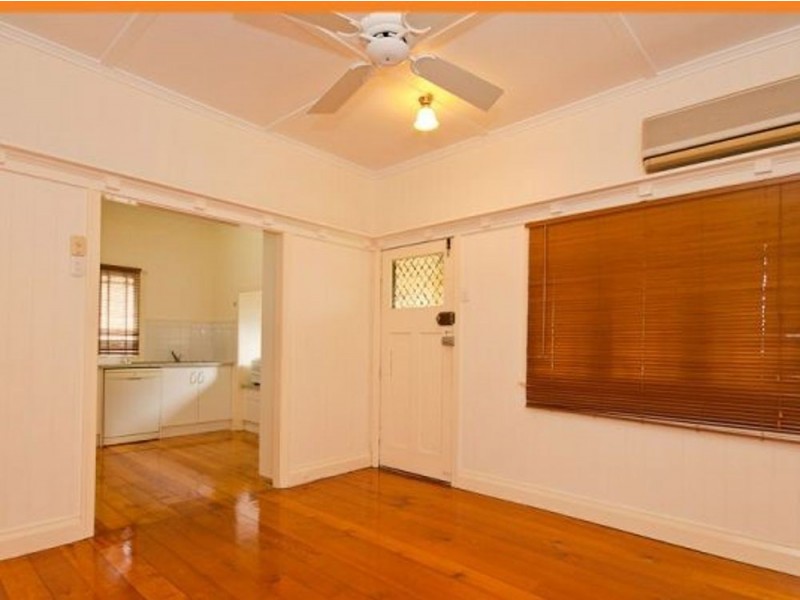 128 Leckie Road, Kedron QLD 4031