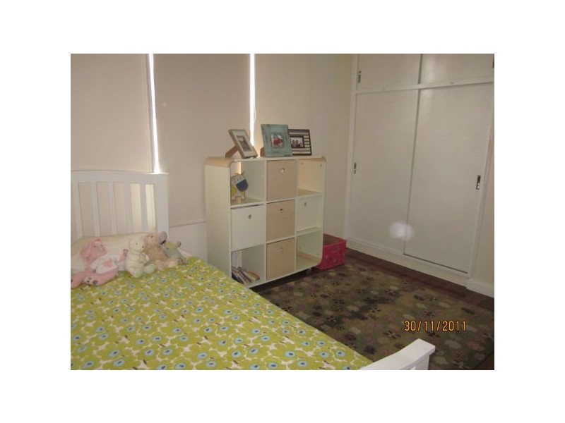 42 Curwen Terrace, Chermside QLD 4032
