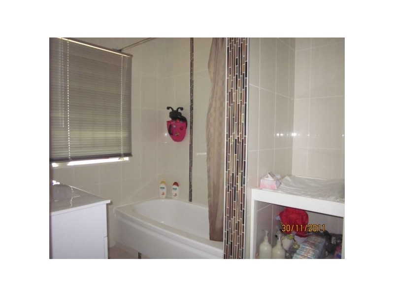 42 Curwen Terrace, Chermside QLD 4032