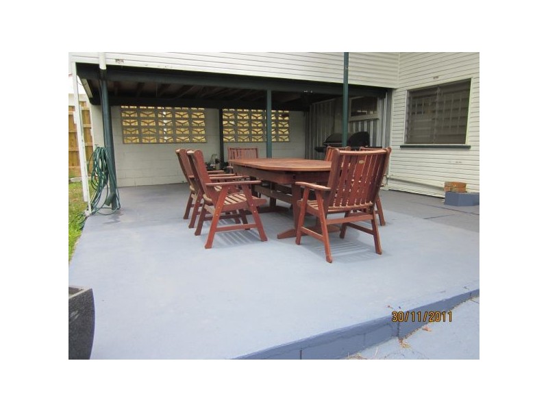 42 Curwen Terrace, Chermside QLD 4032