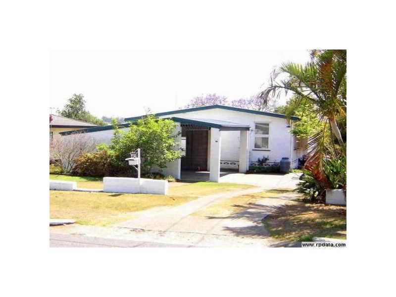 42 Curwen Terrace, Chermside QLD 4032