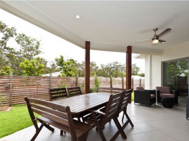2 Cherry Court, Coomera QLD 4209