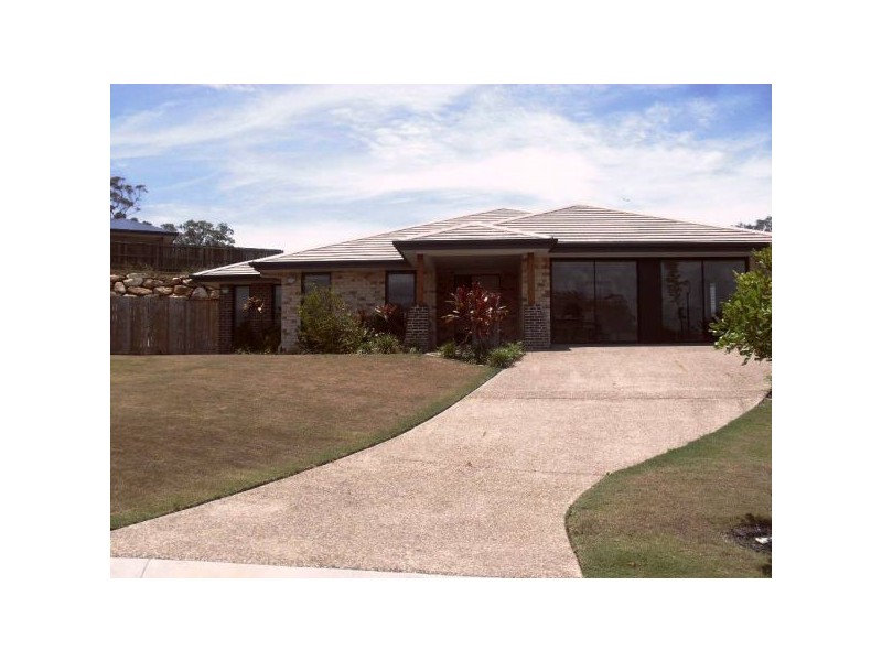 27 Holly Crescent, Griffin QLD 4503