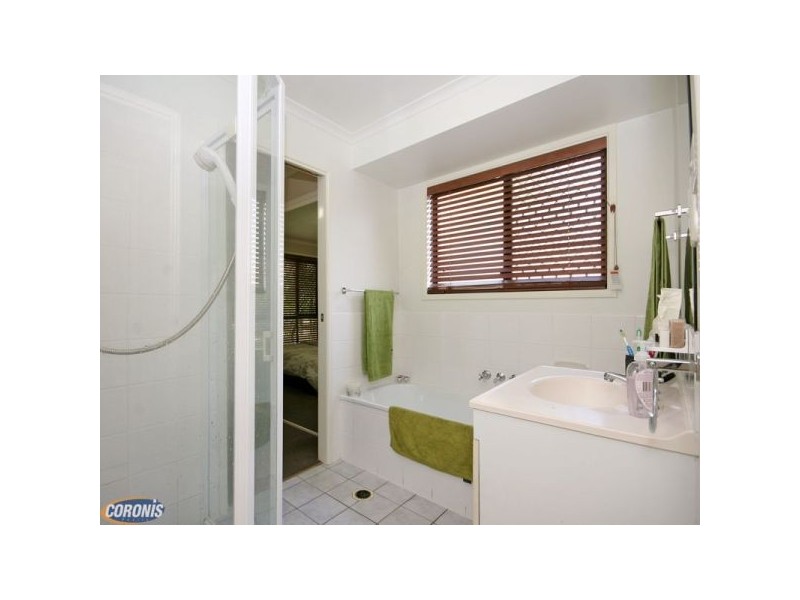 18 Grace Street, Beachmere QLD 4510