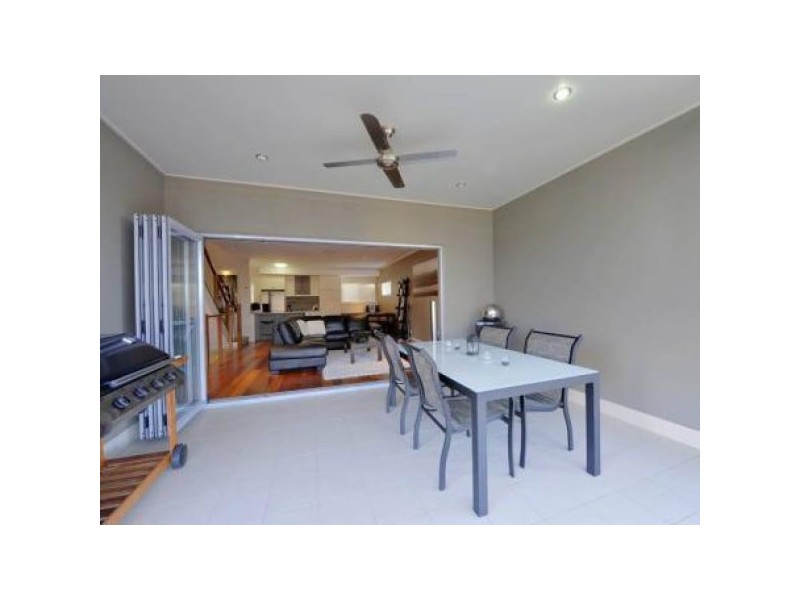 3/11 Agnes Street, Morningside QLD 4170