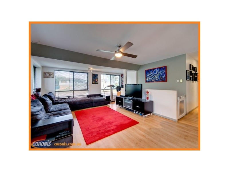 11 Francis Road East, Lawnton QLD 4501