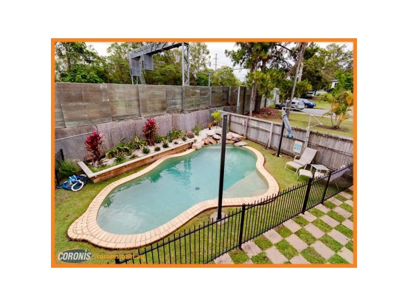 11 Francis Road East, Lawnton QLD 4501