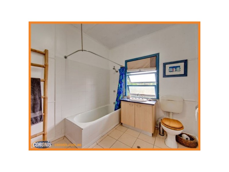 34 Hubbard Street, Wavell Heights QLD 4012