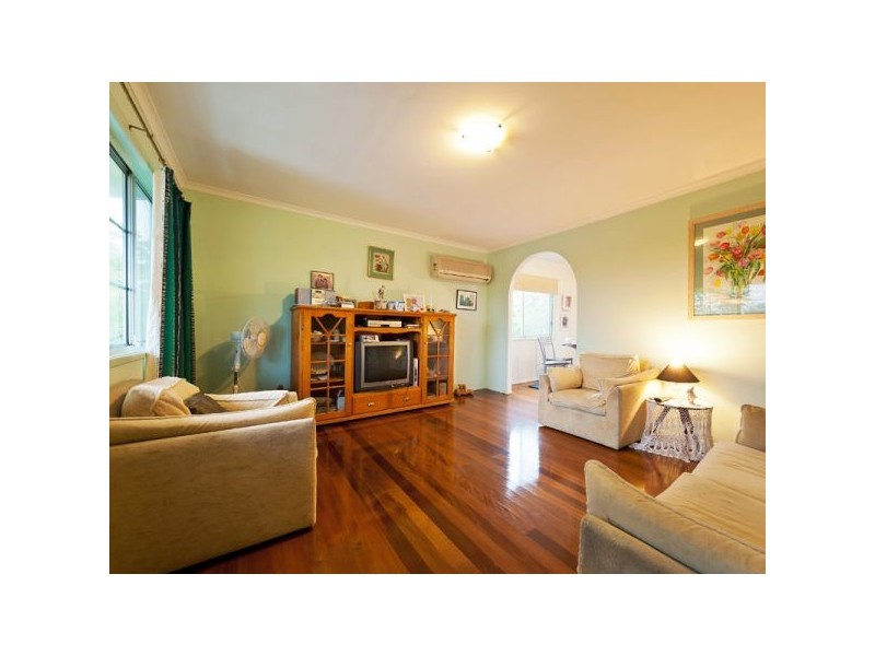 2 Batehaven Street, Loganholme QLD 4129