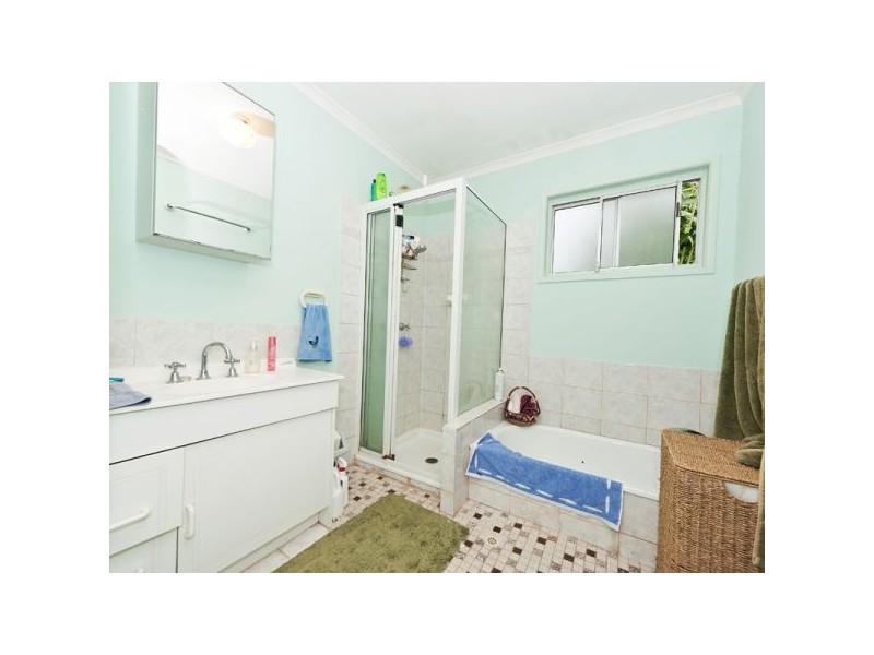 2 Batehaven Street, Loganholme QLD 4129