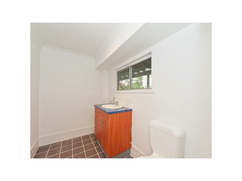 2 Batehaven Street, Loganholme QLD 4129