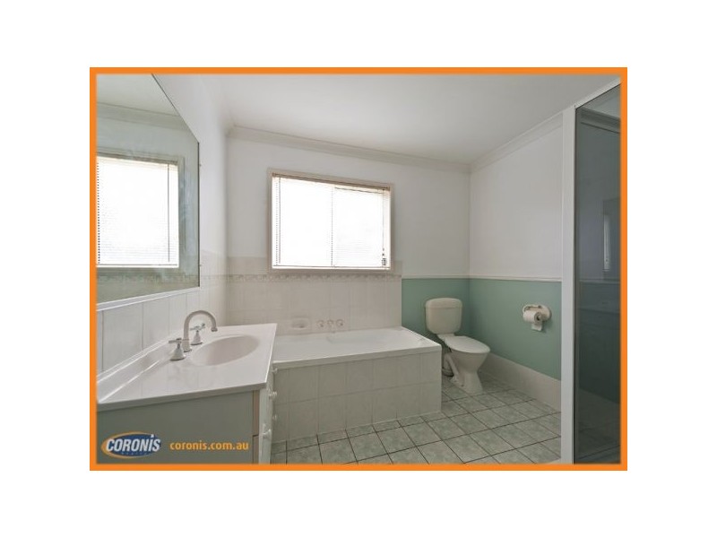 18 Axis Close, Upper Coomera QLD 4209
